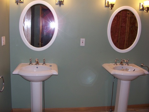 Buchan Road Bath Prior to Remodel